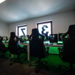 Photo American Football und eSports: Wie virtuelle American Football-Turniere die eSports-Landschaft verändern.