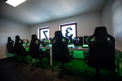 Photo American Football und eSports: Wie virtuelle American Football-Turniere die eSports-Landschaft verändern.