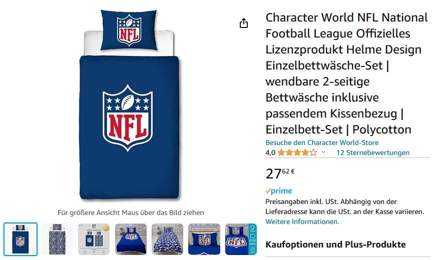 FootballR - NFL - Bild einer Amazon-Produktliste für ein „NFL National Football League Official License Product Helmet Design Twin Bedding Set“. Das Set besteht aus einer blauen Bettdecke mit NFL-Logo, einem Kissenbezug und einem Polycotton-Stoff. Der Preis beträgt 27 €. Dieses NFL-Bettwäscheset enthält Details und Knöpfe zum Kauf. Diese Beschreibung wurde automatisch generiert.