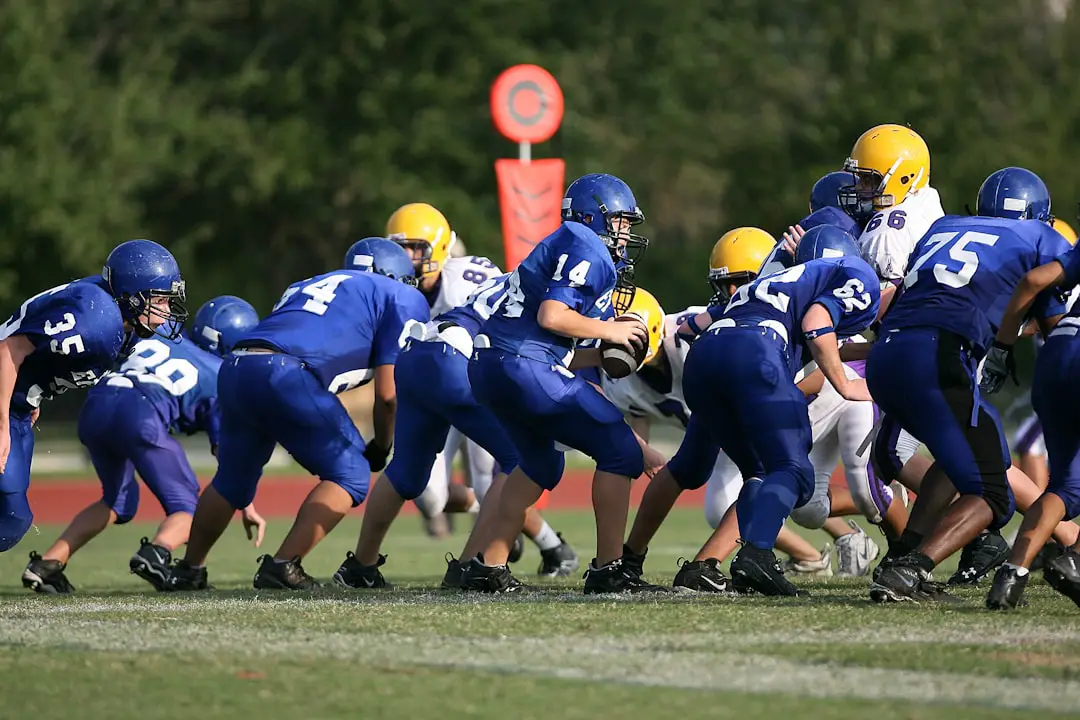 Photo Quarterback in action