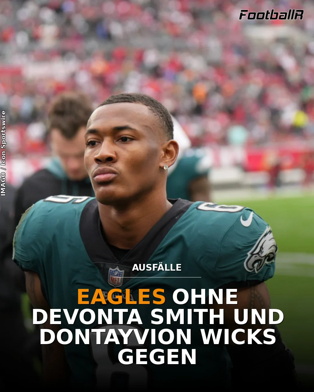 DeVonta Smith trägt ein Trikot der Philadelphia Eagles.