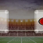 Eine Gamecard Grafik fuer das Spiel zwischen den Philadelphia Eagles und San Francisco 49ers am 04.01.27. die zwei Teamlogos stehen sich in einem Stadion mit vielen Zuschauern gegenueber.